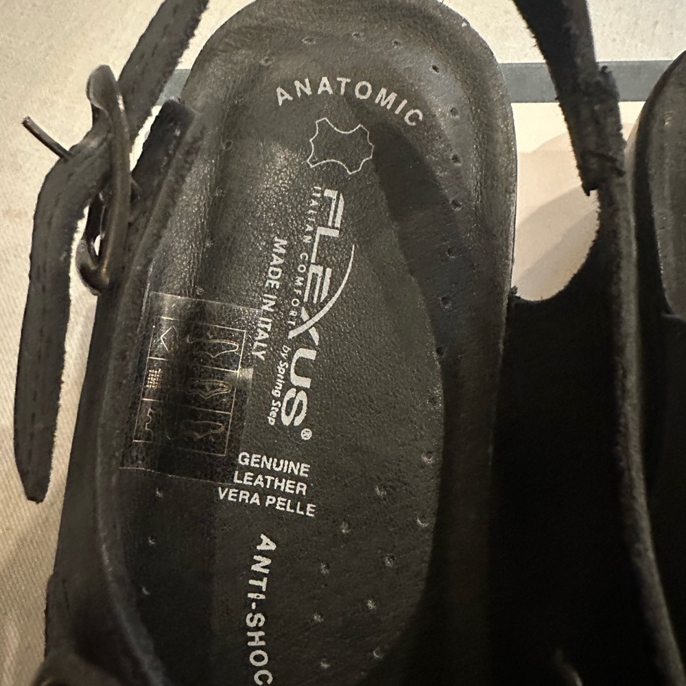 FlexUS by Spring Step Sandals - Picture 5 of 10